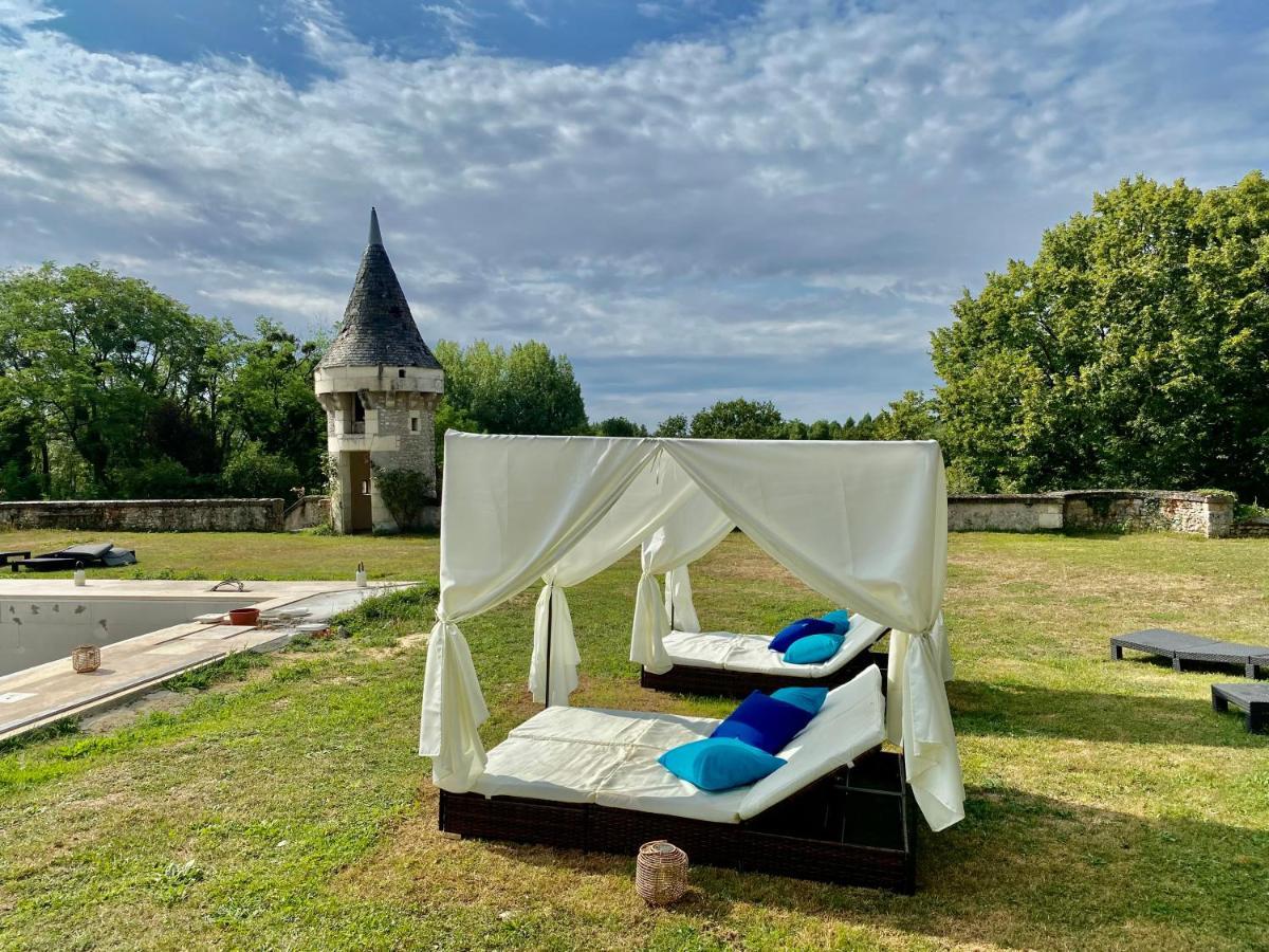 Domaine De Migny Villa Saint-Cyran-du-Jambot Екстериор снимка